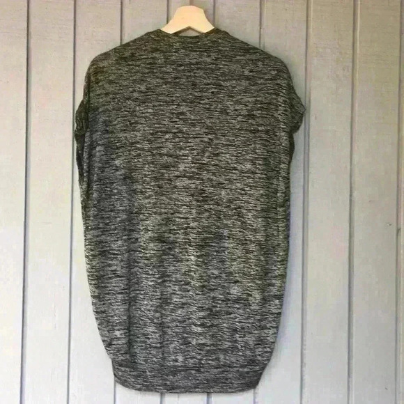 Wilfred Gray Sweater - Picture 3 of 5